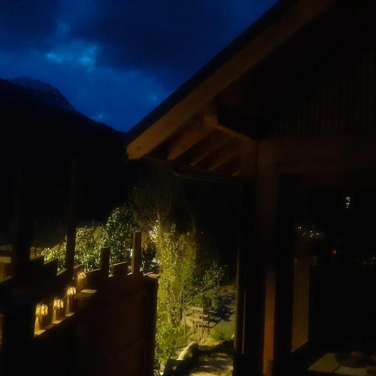 Petit Chalet Neuf Independant 2 Pers "La Cabane De Jean " Briançon Zewnętrze zdjęcie